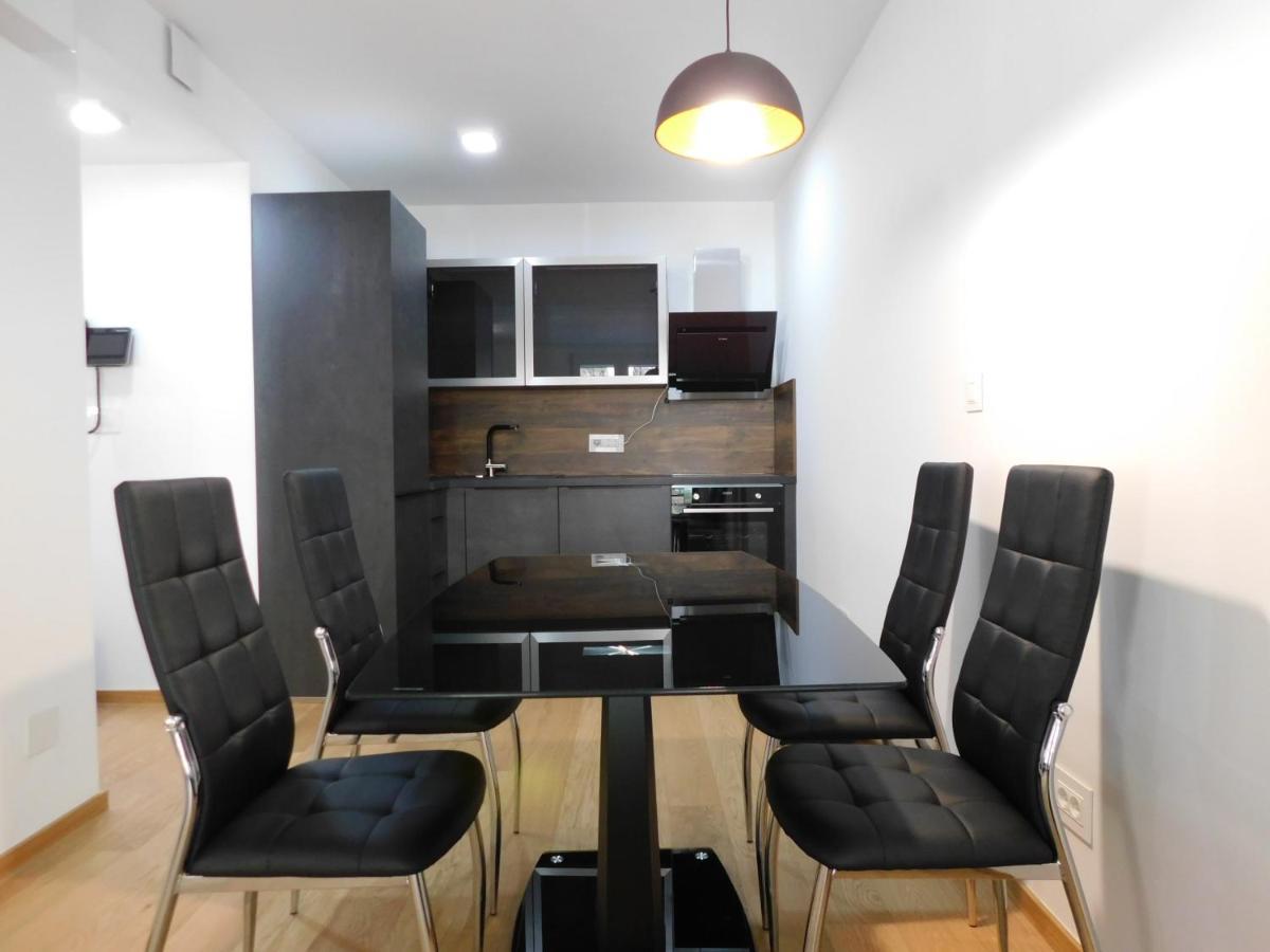 Ideal Ljubljana Homebase Bagian luar foto